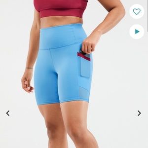 NWT Fabletics On The Go Ultra High Waisted 7”Short